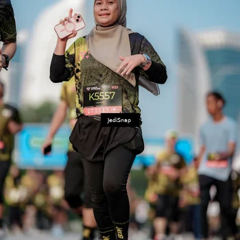 Runner Photo 6788791