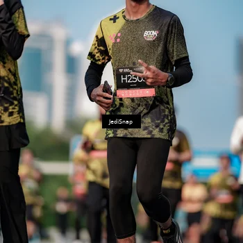 Runner Photo 6789028