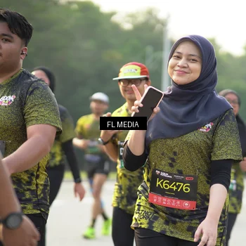 Runner Photo 6789105