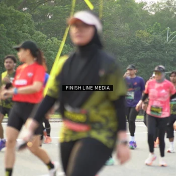 Runner Photo 6789379
