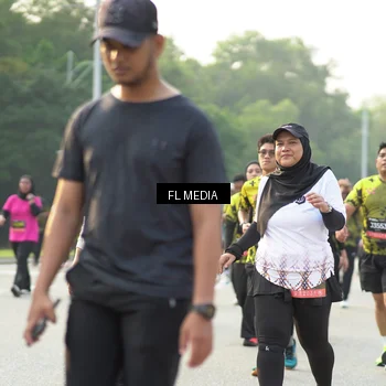 Runner Photo 6789580