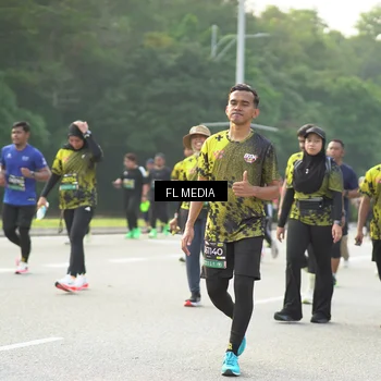 Runner Photo 6789590