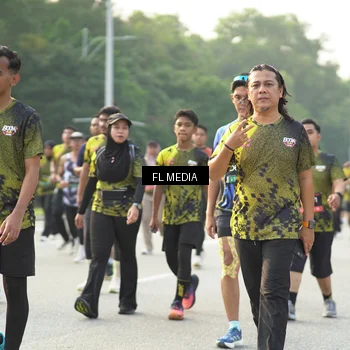 Runner Photo 6789605