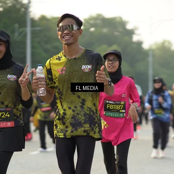 Runner Photo 6789807