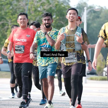 Runner Photo 6789959