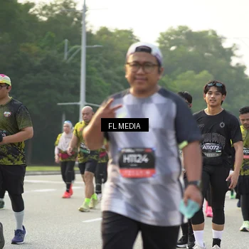 Runner Photo 6789999