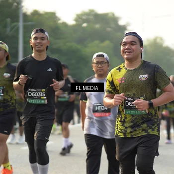 Runner Photo 6790011