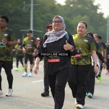 Runner Photo 6790136