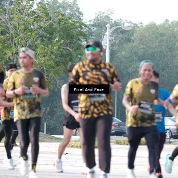 Runner Photo 6790193