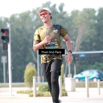 Runner Photo 6790223
