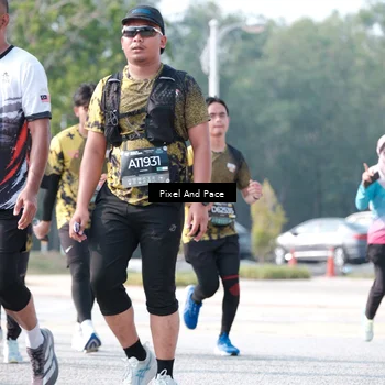 Runner Photo 6790250