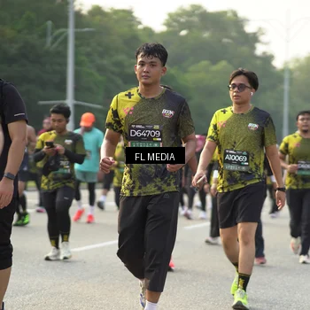 Runner Photo 6790282