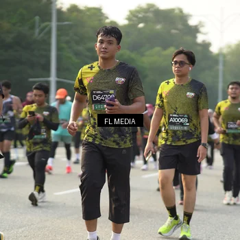 Runner Photo 6790325