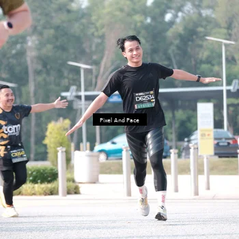 Runner Photo 6790396