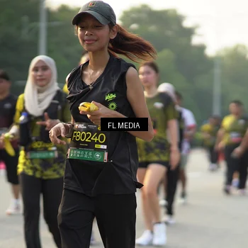 Runner Photo 6790415