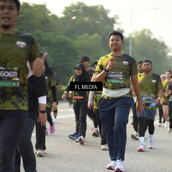 Runner Photo 6790417