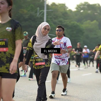 Runner Photo 6790439