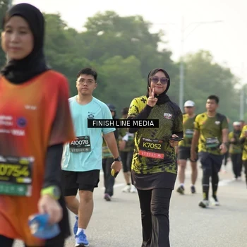 Runner Photo 6790520