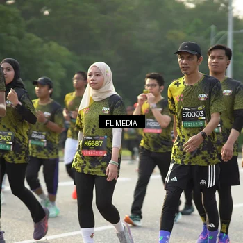 Runner Photo 6790702