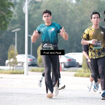 Runner Photo 6790962