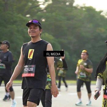 Runner Photo 6790976