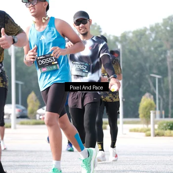 Runner Photo 6790997