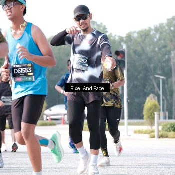 Runner Photo 6791011