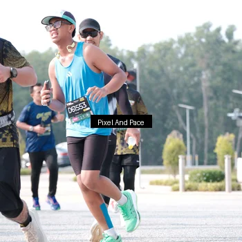 Runner Photo 6791016