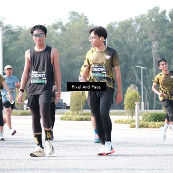 Runner Photo 6791062