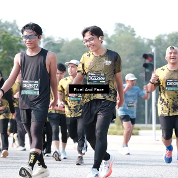 Runner Photo 6791072