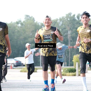 Runner Photo 6791075