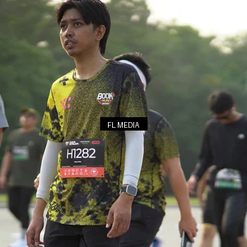 Runner Photo 6791112