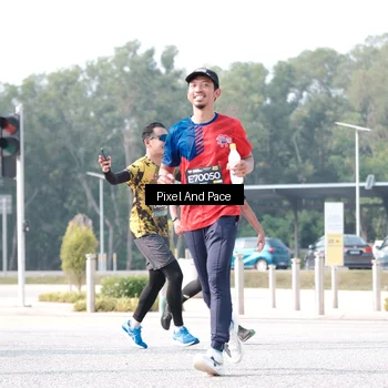 Runner Photo 6791137