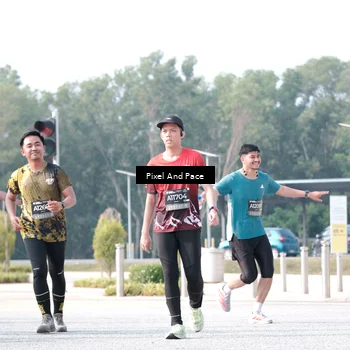 Runner Photo 6791170