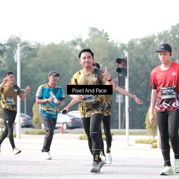 Runner Photo 6791188