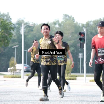 Runner Photo 6791192