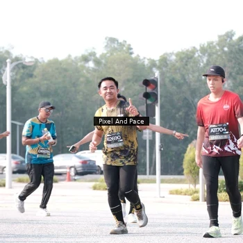 Runner Photo 6791204
