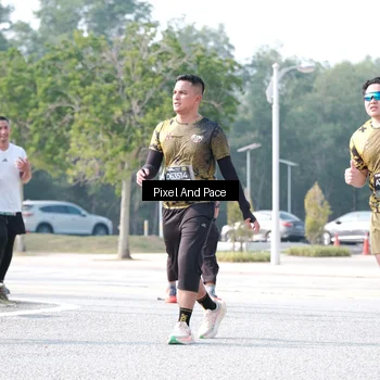 Runner Photo 6791221