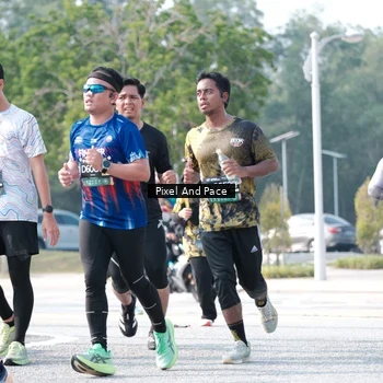 Runner Photo 6791286