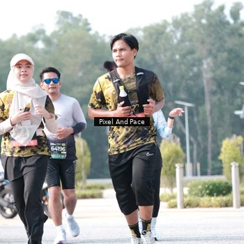 Runner Photo 6791302