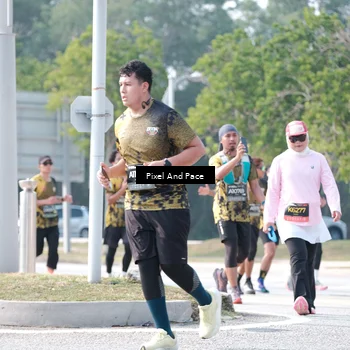 Runner Photo 6791336