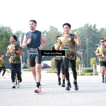 Runner Photo 6791340