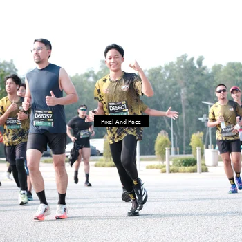 Runner Photo 6791342