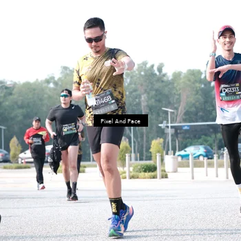 Runner Photo 6791366