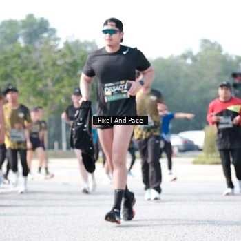 Runner Photo 6791380