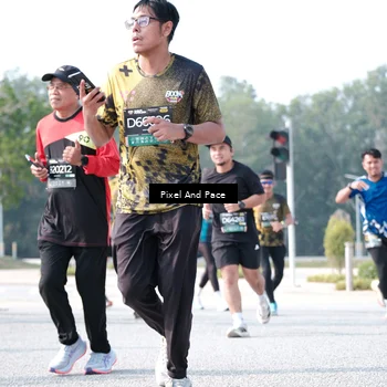Runner Photo 6791405