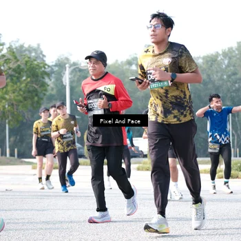 Runner Photo 6791407