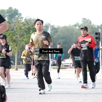 Runner Photo 6791419