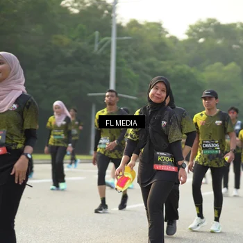 Runner Photo 6791438
