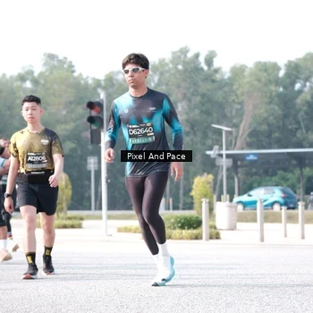 Runner Photo 6791450